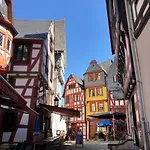 Buchfink 118qm Naehe Koblenz Und Montabaur アパート