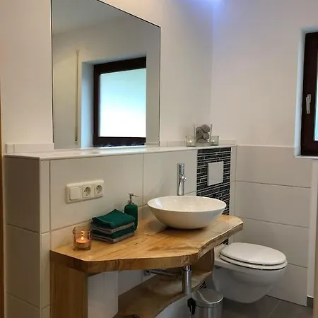 Buchfink 118qm Naehe Koblenz Und Montabaur Appartamento *
